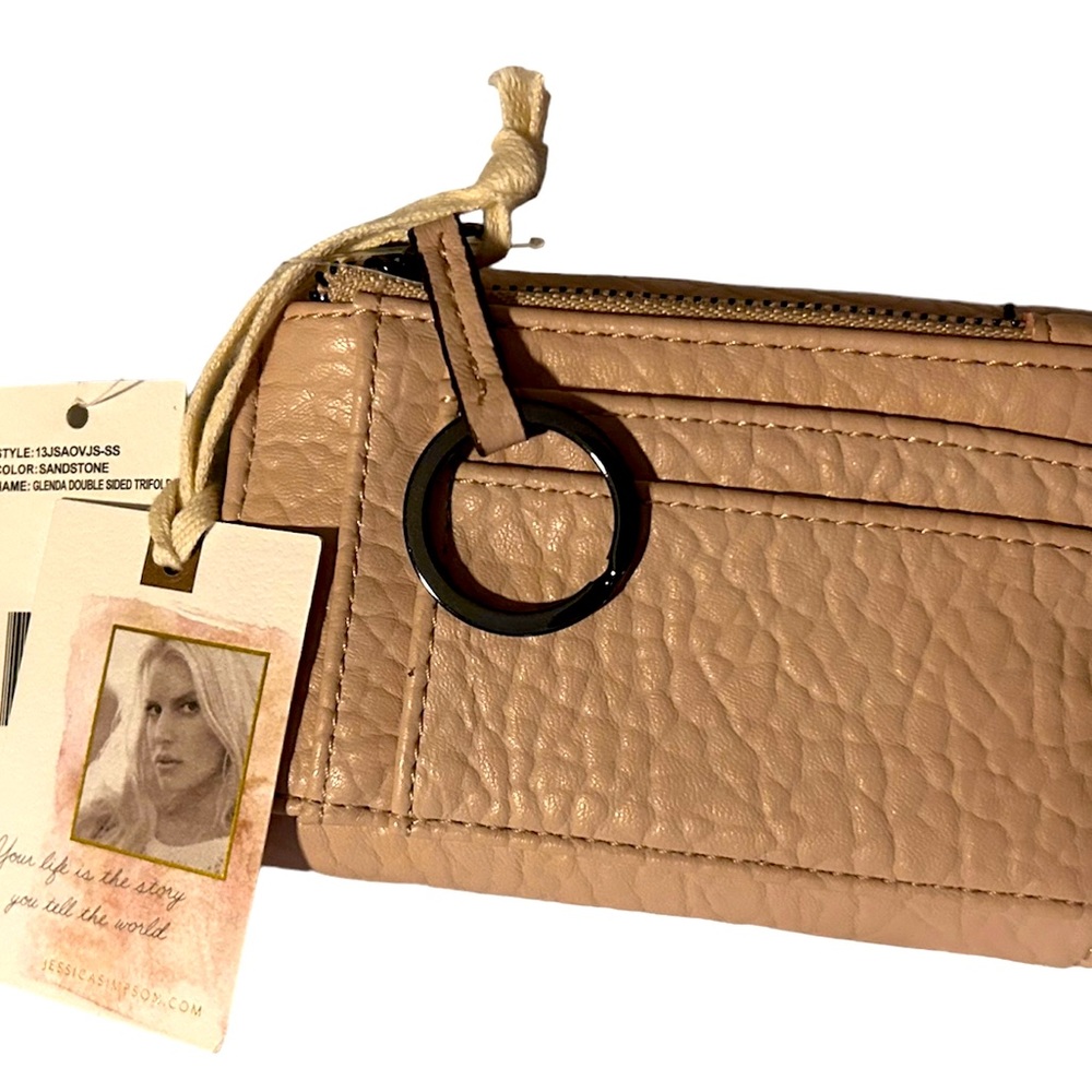Jessica Simpson Wallet - Picture 2 of 3